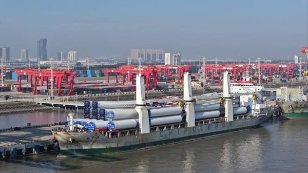 江苏太仓港一季度重大件装备出口同比增长超40％