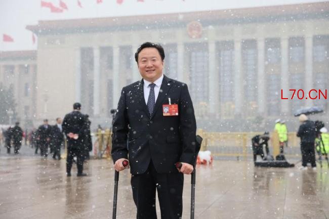 我们的期待与责任-11位代表委员合照背后的故事